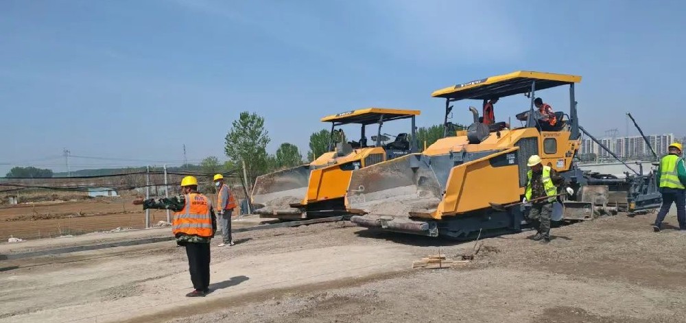 水泥穩(wěn)定碎石 水泥穩(wěn)定碎石